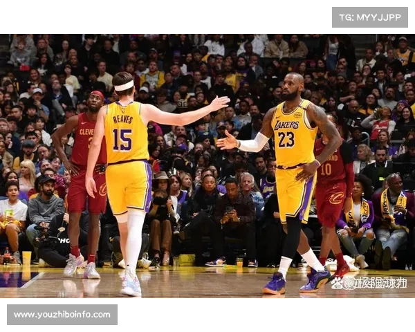 雷科四连胜提前晋级水球欧冠八强,第三节发力击溃对手 雷科四连胜提前晋级水球欧冠八强,第三节发力击溃对手